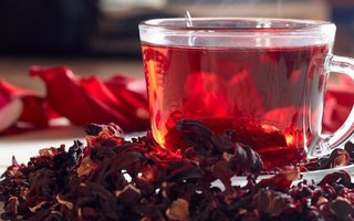 1 thức uống từ hoa giúp kiểm soát đường huyết, giảm nếp nhăn và cân nặng nhưng ít người biết