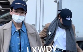 Tóm gọn ảnh Sooyoung (SNSD) hẹn hò Jung Kyung Ho: Cứ ngỡ đang trình diễn catwalk cùng nhau, biểu cảm gây sốt