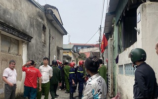 Người đàn ông livestream cảnh mình tưới xăng tự thiêu