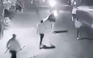 2 quán bán hàng ăn đêm hỗn chiến, 5 người bị thương