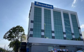 Giám đốc Sacombank Khánh Hòa bị cách chức vì để tiền của khách hàng "bốc hơi"