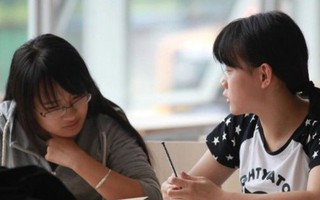 Con thi trượt, mẹ òa khóc sau khi biết nguyên nhân: Hóa ra sai lầm lại xuất phát từ chính phụ huynh