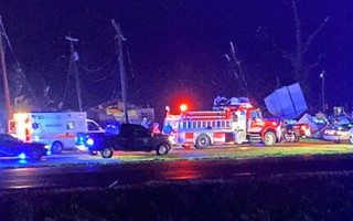 Lốc xoáy và giông bão 'tấn công' bang Mississippi, 14 người thiệt mạng