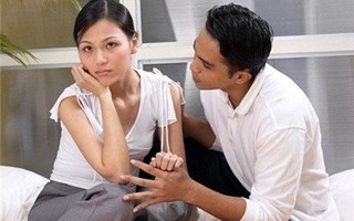 Có số tiền lớn, bạn trai muốn đi học, không đồng ý mua đất xây nhà