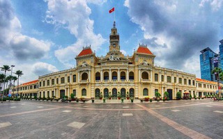 Trụ sở UBND TPHCM lần đầu tiên mở cửa cho khách tham quan
