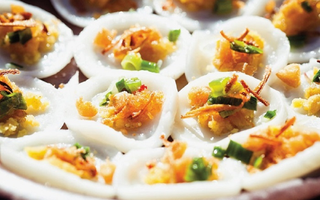 Đến Quảng Bình nhất định phải thử ăn bánh bèo một lần