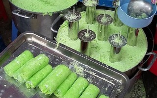 Chợt thèm món bánh ống lá dứa ăn vặt tuổi thơ dân dã một thời