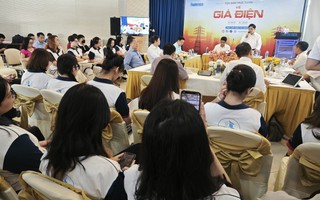 Vì sao lại tăng giá điện ngay cao điểm nắng nóng?