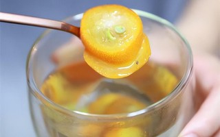 Kim ngân hoa kết hợp cùng 1 thứ thành "thuốc quý", làm sạch nội tạng, giúp ngủ ngon