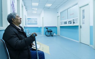 Về già có 2 căn nhà và lương hưu 50 triệu đồng/tháng, người đàn ông vẫn thấy bi kịch: "Giá như không có nhiều tiền đến vậy"