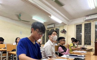 Ráo riết thi tuyển lớp 10