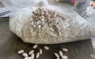 Phát hiện cơ sở sản xuất thực phẩm chức năng “khủng” nghi giả tại Hà Nội