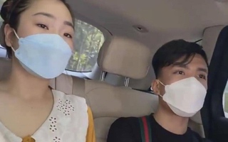 Bố cháu bé 1 tháng bị bạo hành lý giải chi phí 60 triệu thuê bảo mẫu