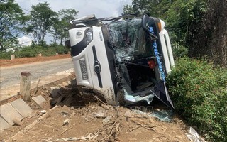 Xác định nguyên nhân ban đầu và danh tính nạn nhân trong vụ lật xe khách trên đèo Vi Ô Lắc