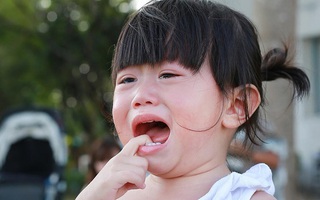 Làm thế nào khi cha mẹ có đứa con quá “mong manh dễ vỡ”?