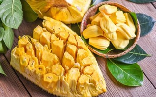 Ăn nhiều mít, người phụ nữ bị tắc ruột phải nhập viện