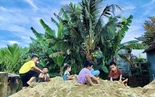 Nhắm mắt thấy mùa hè, mẹ 9x cho các con trải nghiệm kỳ nghỉ hè đặc biệt ở quê