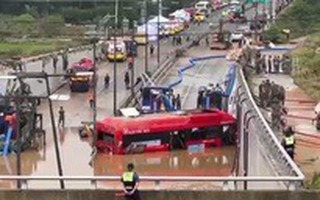 Hàn Quốc điều tra vụ ngập đường hầm làm 13 người thiệt mạng