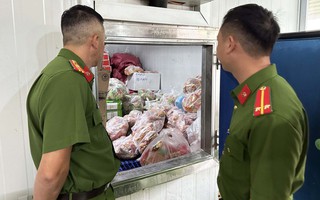 "Phù phép" vú heo thành nầm bò, thực phẩm trôi nổi hóa đặc sản