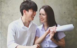 Minh tinh hẹn hò diễn viên kém 16 tuổi sau khi bị chồng đại gia phản bội