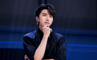 Thái Từ Khôn dùng chiêu bài gì để tránh bị cấm sóng?