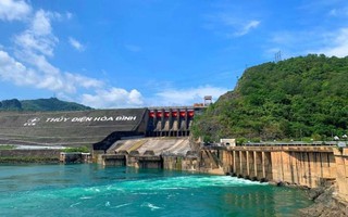 Nước ồ ạt về các hồ thủy điện miền Bắc, sản lượng điện tăng mạnh
