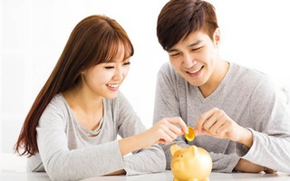 Được bố mẹ mua nhà, gửi thức ăn từ quê, vợ chồng trẻ vẫn rủ nhau sống tiết kiệm