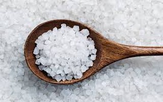 Đặt bát muối ở góc nhà có tác dụng gì?
