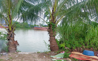 Hai học sinh lớp 3 chết đuối trên sông Kinh Thầy