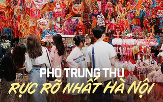 Ảnh: Phố Trung thu rực rỡ nhất Hà Nội tưng bừng đón người dân đến vui chơi, chụp ảnh