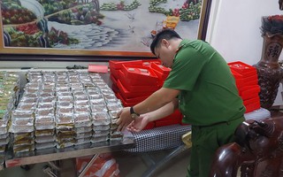 Phát hiện lô bánh trung thu ghi ngày sản xuất sau ngày bán