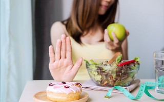 Ăn vặt không phải lúc nào cũng xấu nhưng ăn vào thời điểm này sẽ cực tồi tệ cho sức khỏe