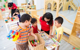 Giúp con thích nghi khi chuyển trường học mới