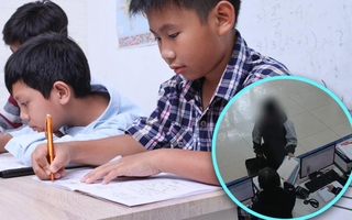 Bố mẹ ép học thêm quá nhiều, cậu bé đến đồn cảnh sát trình báo
