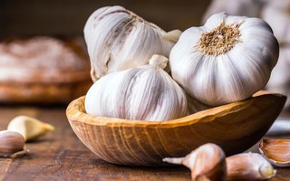 Sai lầm phổ biến khiến tỏi mất hết chất