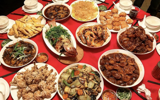 Đầy bụng, ì ạch khó tiêu không còn là nỗi lo ngày Tết với mẹo "5 không" của bác sĩ