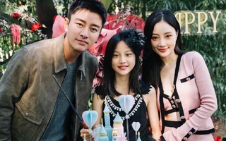 Dậy sóng con gái Lý Tiểu Lộ đáp trả khi bị hỏi về scandal ngoại tình của mẹ với rapper PG One