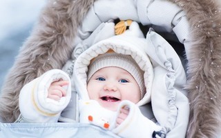 5 lưu ý giữ ấm cho trẻ đúng cách vào mùa đông