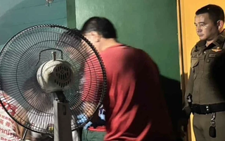 Bạn gái bị lừa tiền, nửa đêm người đàn ông mở cửa phòng ngủ thì thảng thốt với cảnh tượng trước mắt