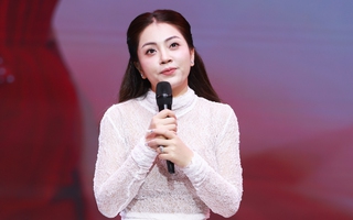 Khánh Thy ra album đầu tay sau 1 năm đạt giải 3 Tiếng hát Hà Nội