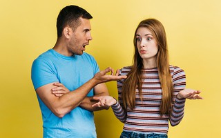 Có một kiểu càng xin lỗi càng khiến người kia tức giận