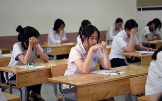 Siết chỉ tiêu xét tuyển sớm, thí sinh có chứng chỉ ngoại ngữ có lo bị ảnh hưởng?