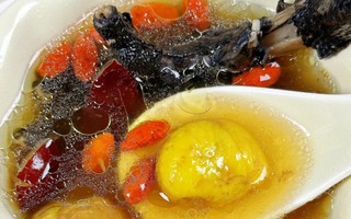 Món canh dưỡng sinh mùa đông chị em nào cũng mê: Vừa đào thải độc tố lại giúp da căng mịn, trắng hồng