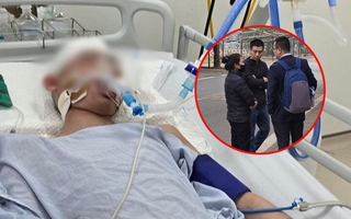 Bố bị cáo đánh nam sinh lớp 8 chết não bật khóc xin lỗi, gia đình nạn nhân đề nghị bồi thường hơn 1 tỷ