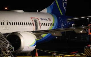 Điều tra hình sự vụ bung cửa máy bay Boeing