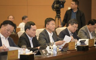 Tiền lương, biên chế, thu nhập tăng thêm của cán bộ, công chức Hà Nội ra sao khi sửa Luật Thủ đô?