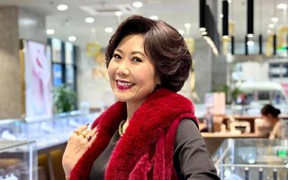 Vai diễn "nhiều tiền, ít học" đang gây sốt màn ảnh: Ngoài đời rất nghiêm khắc, nghe cách cô bảo vệ con khỏi những mối nguy hiểm mà nể