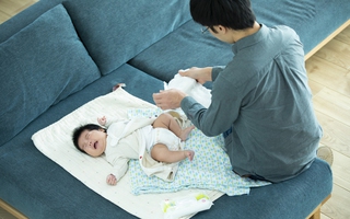Người chồng nhấn mạnh tầm quan trọng việc để vợ có "thời gian ở một mình" sau khi sinh con