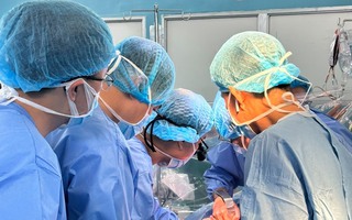 Đột nhiên đau chân, đi khám ra bệnh hiểm