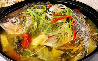 Đổi mới thực đơn cho cả nhà bằng món cá chép om dưa